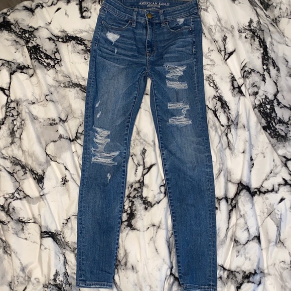 American Eagle Hi Rise Jeans - Picture 1 of 3